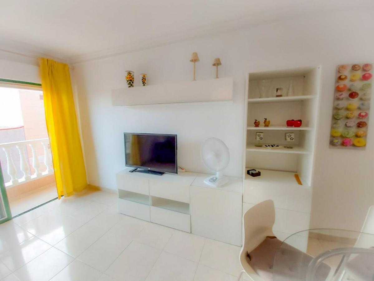 Apartment In Las Galletas Exterior photo