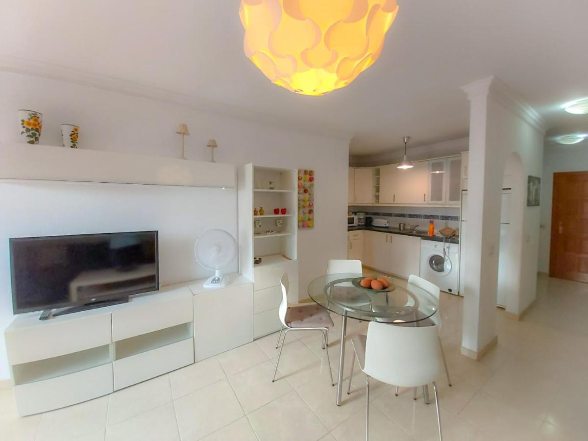 Apartment In Las Galletas Exterior photo